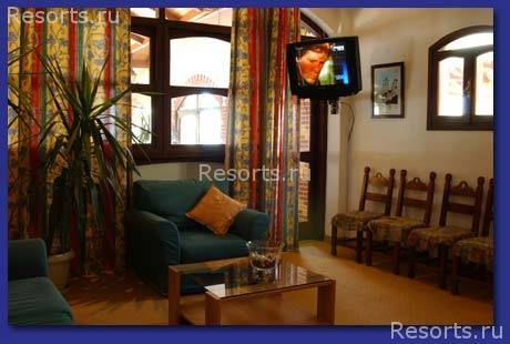 Alianthos Beach Hotel 7